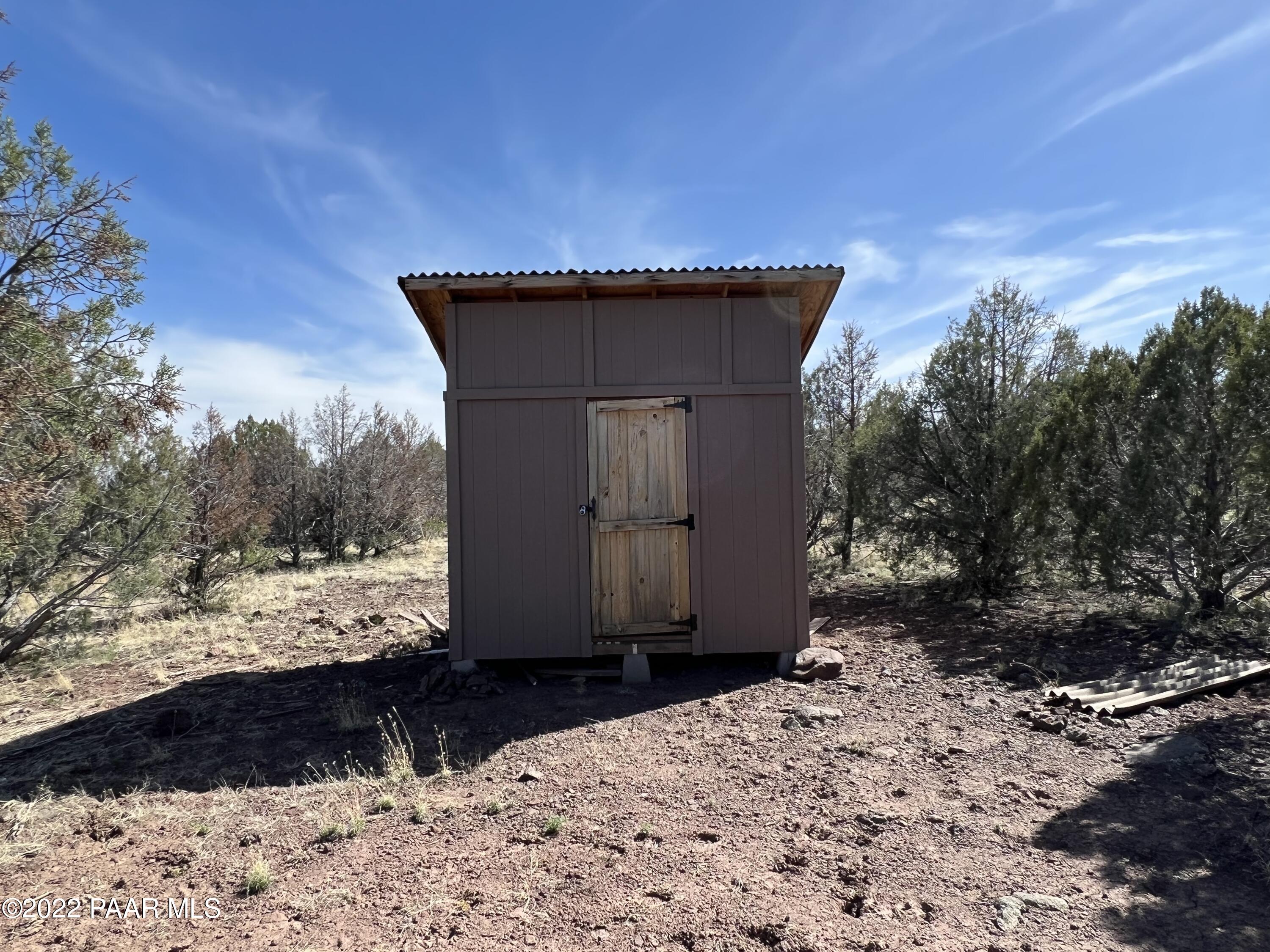 147 Camp Road Ash Fork, AZ 86320 - Photo 3 of 10 Shed 1