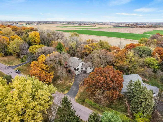 $724,900 | 4992 Sunrise Ridge Trail, Middleton, WI 53562