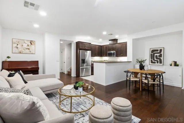 $4,750 | 10785 New Grove Trail, Unit 87, San Diego, CA 92130