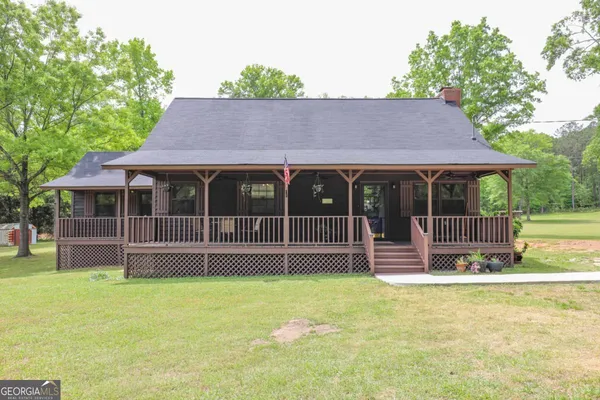 $489,000 | 321 South Steel Bridge Road, Eatonton, GA 31024