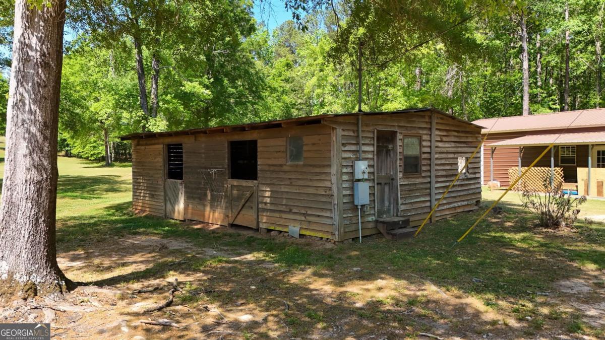 321 South Steel Bridge Road Eatonton, GA 31024 - Photo 32 of 45