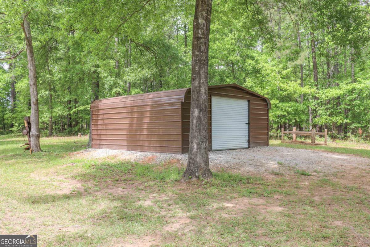 321 South Steel Bridge Road Eatonton, GA 31024 - Photo 36 of 45