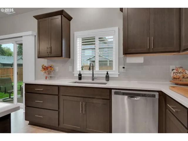 $509,900 | 841 Pebble Street, Brownsville, OR 97327