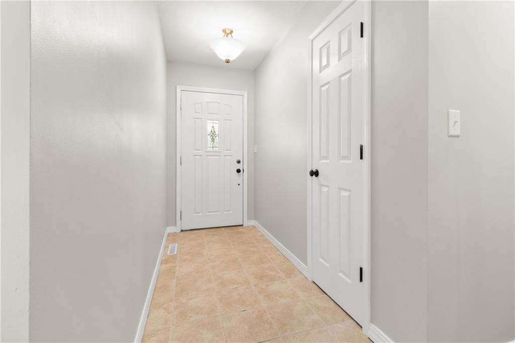 20 Northwest 750th Road Warrensburg, MO 64093 - Photo 4 of 60