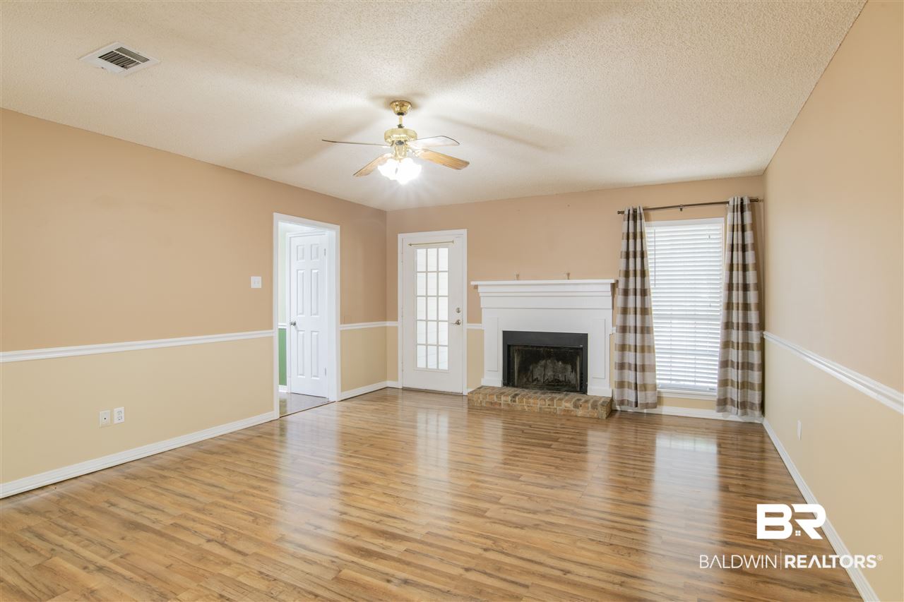 167 Montclair Loop Daphne, AL 36526 - Photo 7 of 24