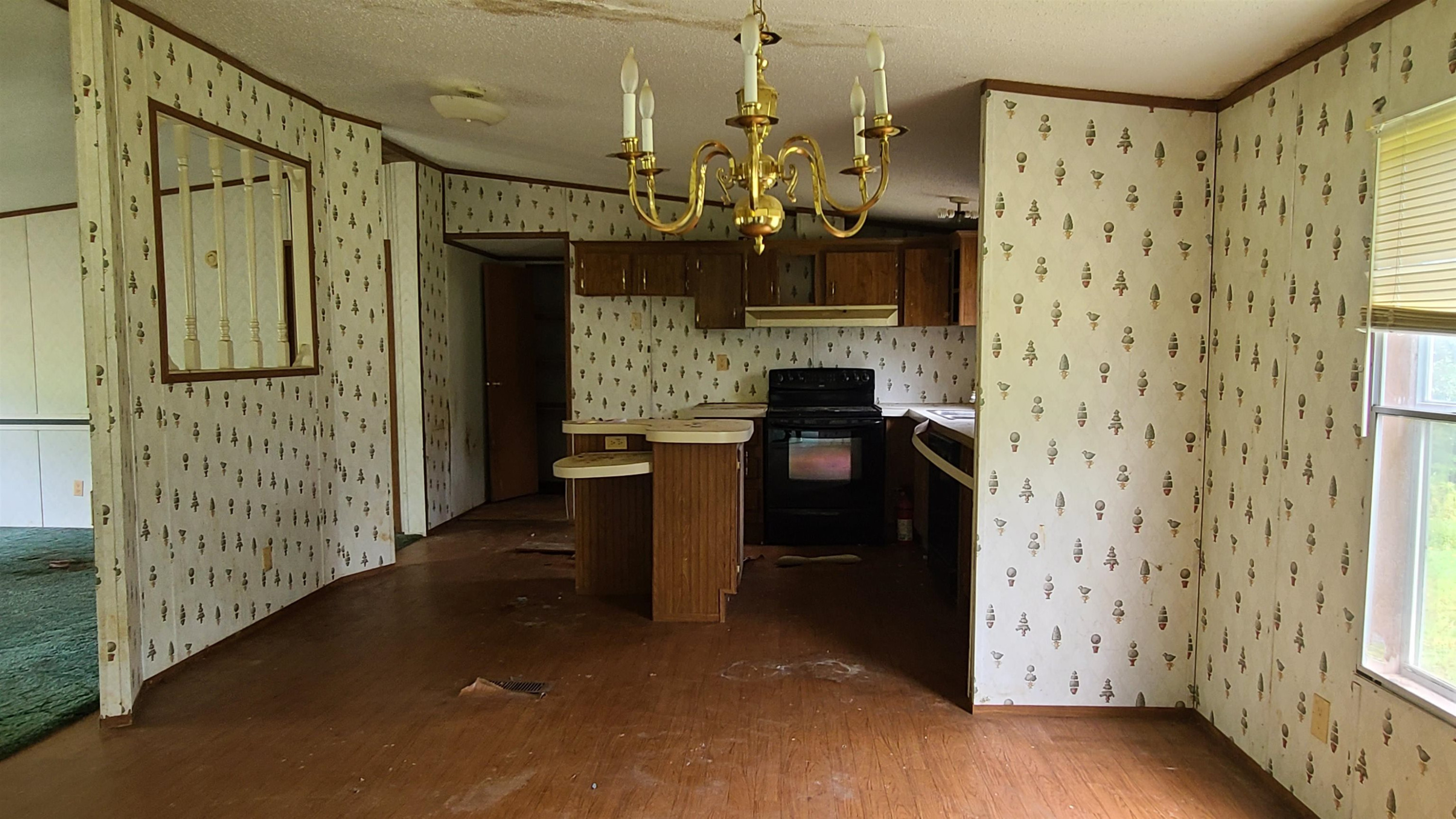 446 County Line Road Wildersville, TN 38388 - Photo 4 of 23 Photo 4