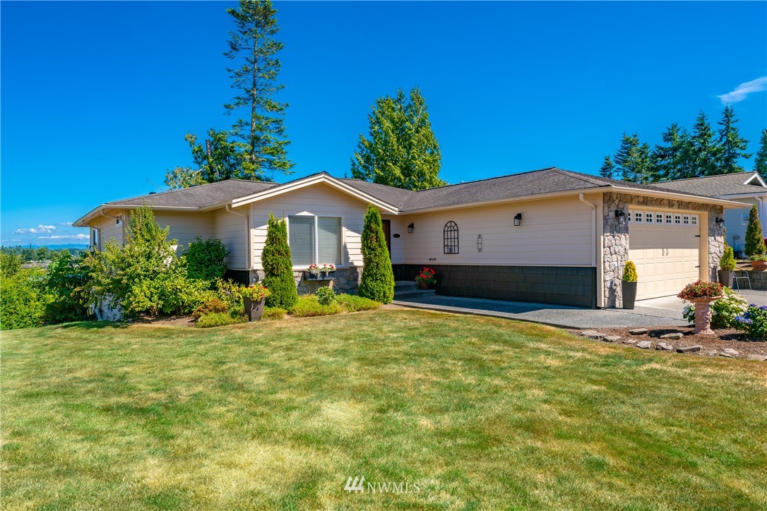 8160 Comox Road Blaine, WA 98230 - Photo 1 of 36 Gallery Image 1