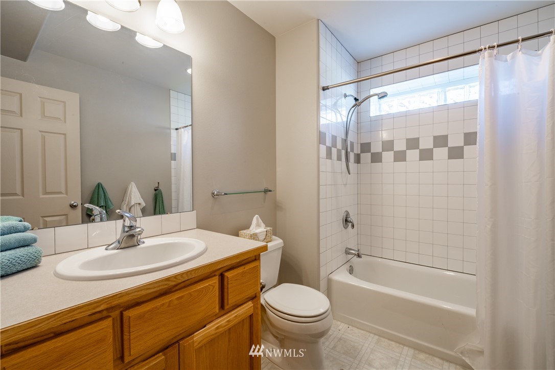 8160 Comox Road Blaine, WA 98230 - Photo 24 of 36 Gallery Image 24