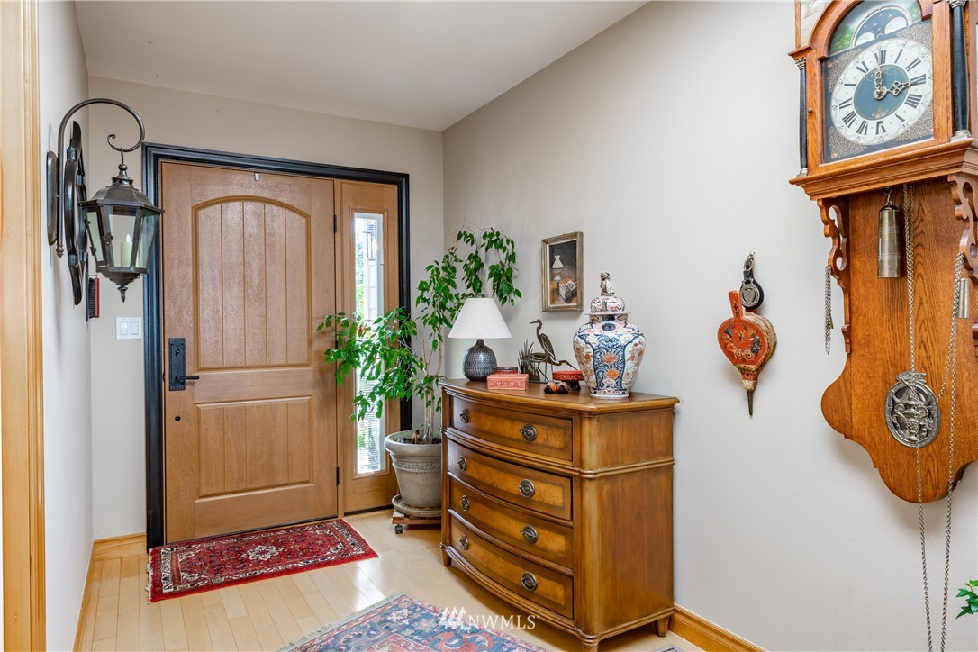 8160 Comox Road Blaine, WA 98230 - Photo 10 of 36 Gallery Image 10