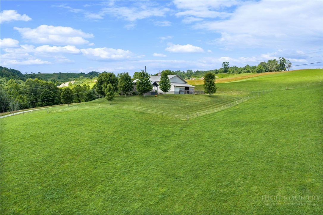 245 Corbett McNeil Road Boone, NC 28607 - Photo 25 of 44
