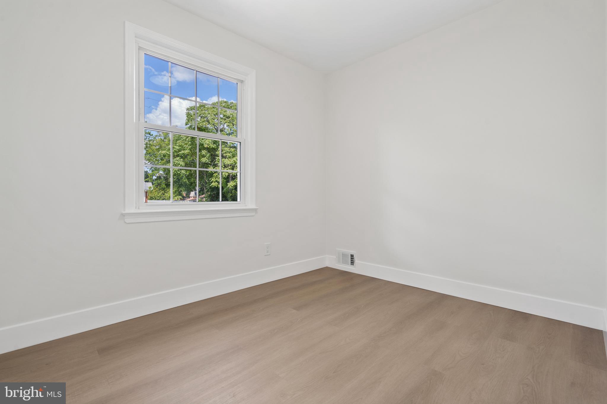 6103 Augusta Drive Springfield, VA 22150 - Photo 18 of 42