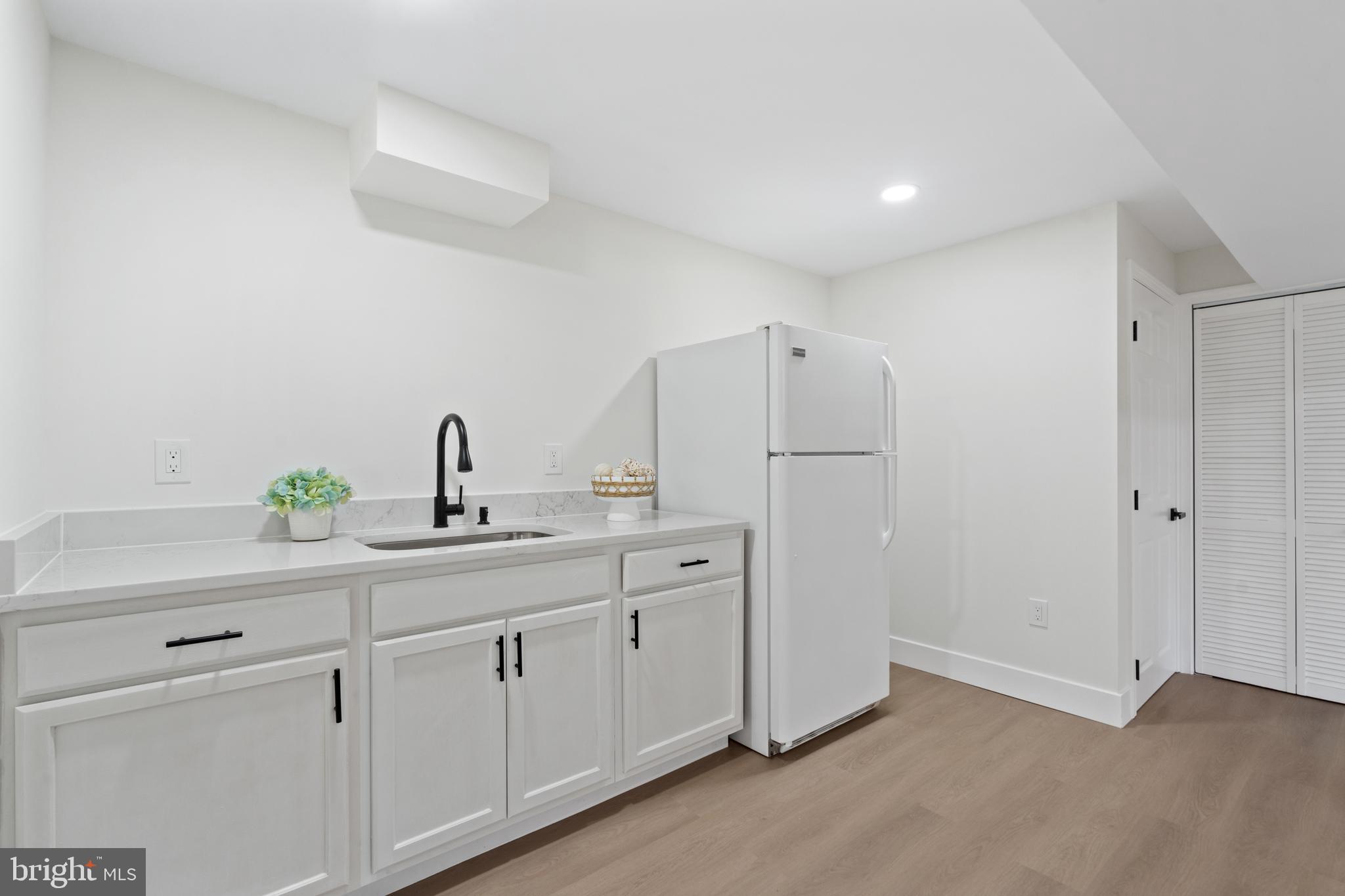 6103 Augusta Drive Springfield, VA 22150 - Photo 30 of 42