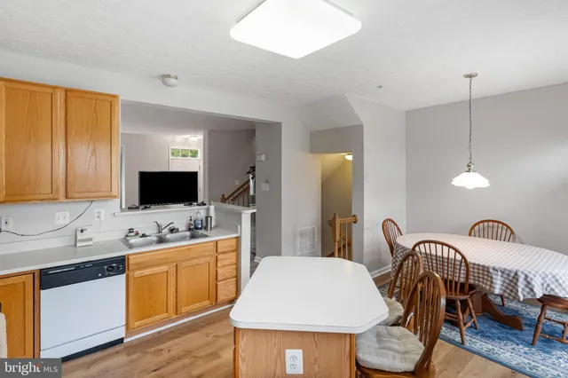 $349,900 | 8 Caterham Court, Baltimore, MD 21237