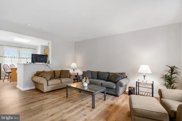 $349,900 | 8 Caterham Court, Baltimore, MD 21237