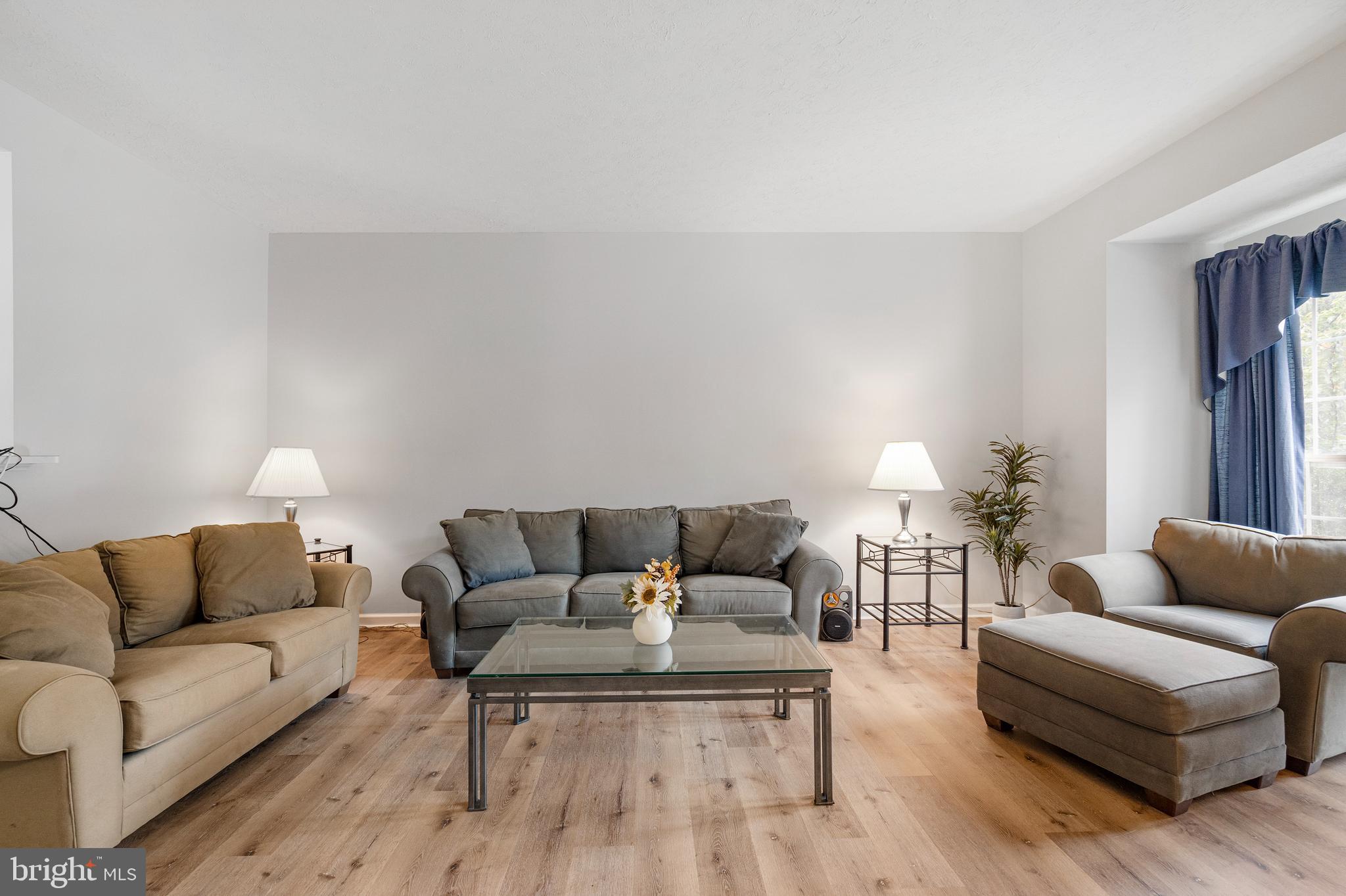 8 Caterham Court Baltimore, MD 21237 - Photo 6 of 33