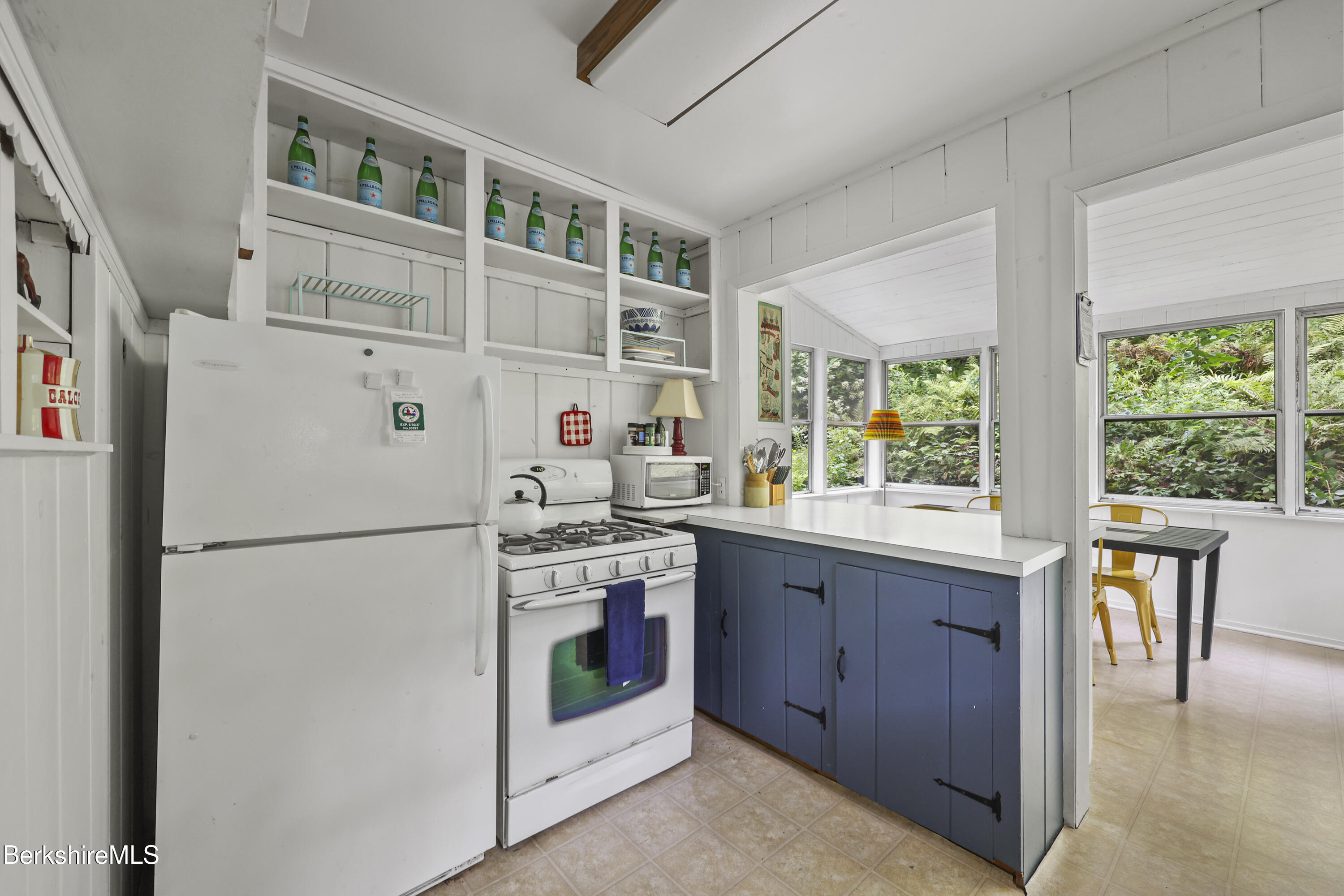 10 Mahkeenac Heights Road Stockbridge, MA 01262 - Photo 10 of 27 Kitchen