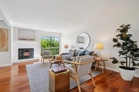 $899,000 | 35 Wordsworth Court, Mill Valley, CA 94941