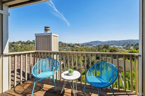 $899,000 | 35 Wordsworth Court, Mill Valley, CA 94941