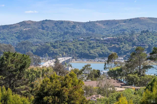 $899,000 | 35 Wordsworth Court, Mill Valley, CA 94941