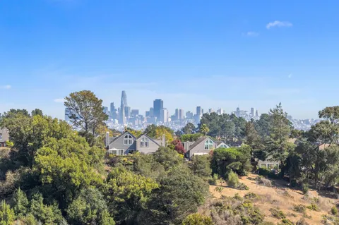 $899,000 | 35 Wordsworth Court, Mill Valley, CA 94941