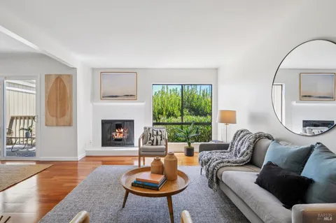 $899,000 | 35 Wordsworth Court, Mill Valley, CA 94941