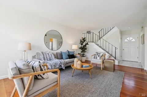 $899,000 | 35 Wordsworth Court, Mill Valley, CA 94941