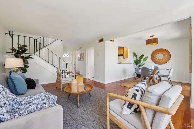 $899,000 | 35 Wordsworth Court, Mill Valley, CA 94941