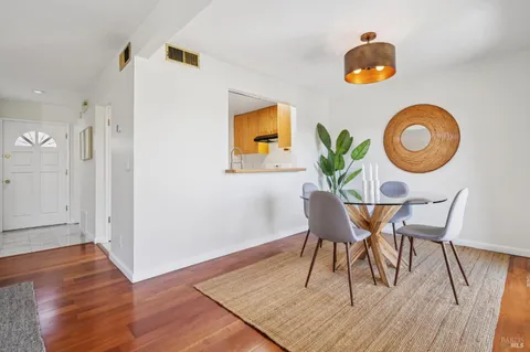 $899,000 | 35 Wordsworth Court, Mill Valley, CA 94941