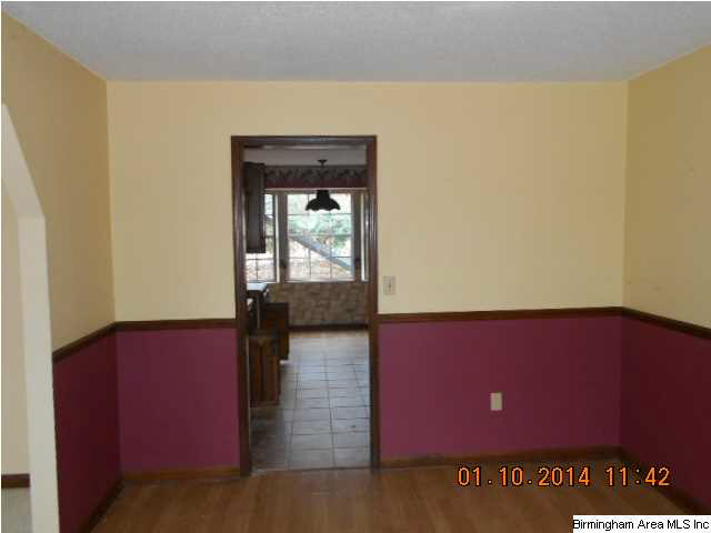 144 Space Road Bessemer, AL 35023 - Photo 4 of 9