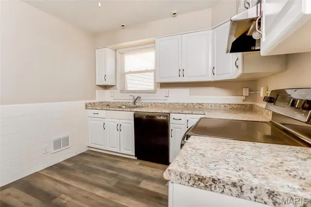 $1,850 | 15 Spring Drive, Florissant, MO 63031