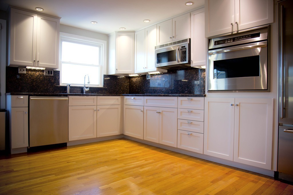124 Roland Road Revere, MA 02151 - Photo 6 of 30 Gallery Image 6
