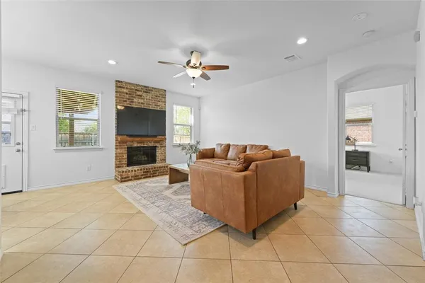 $3,250 | 2717 Evening Mist Drive, Little Elm, TX 75068