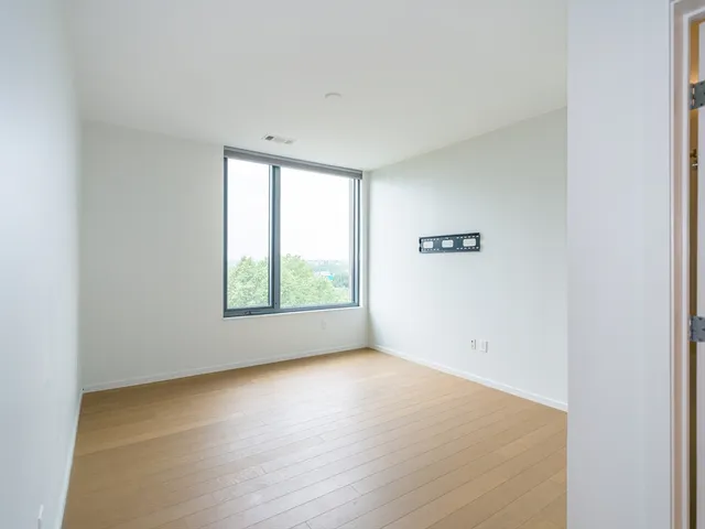 $849,000 | 57 Quincy Shore Drive, Unit 614, Quincy, MA 02171