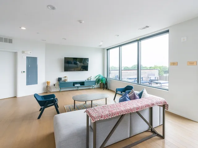 $849,000 | 57 Quincy Shore Drive, Unit 614, Quincy, MA 02171