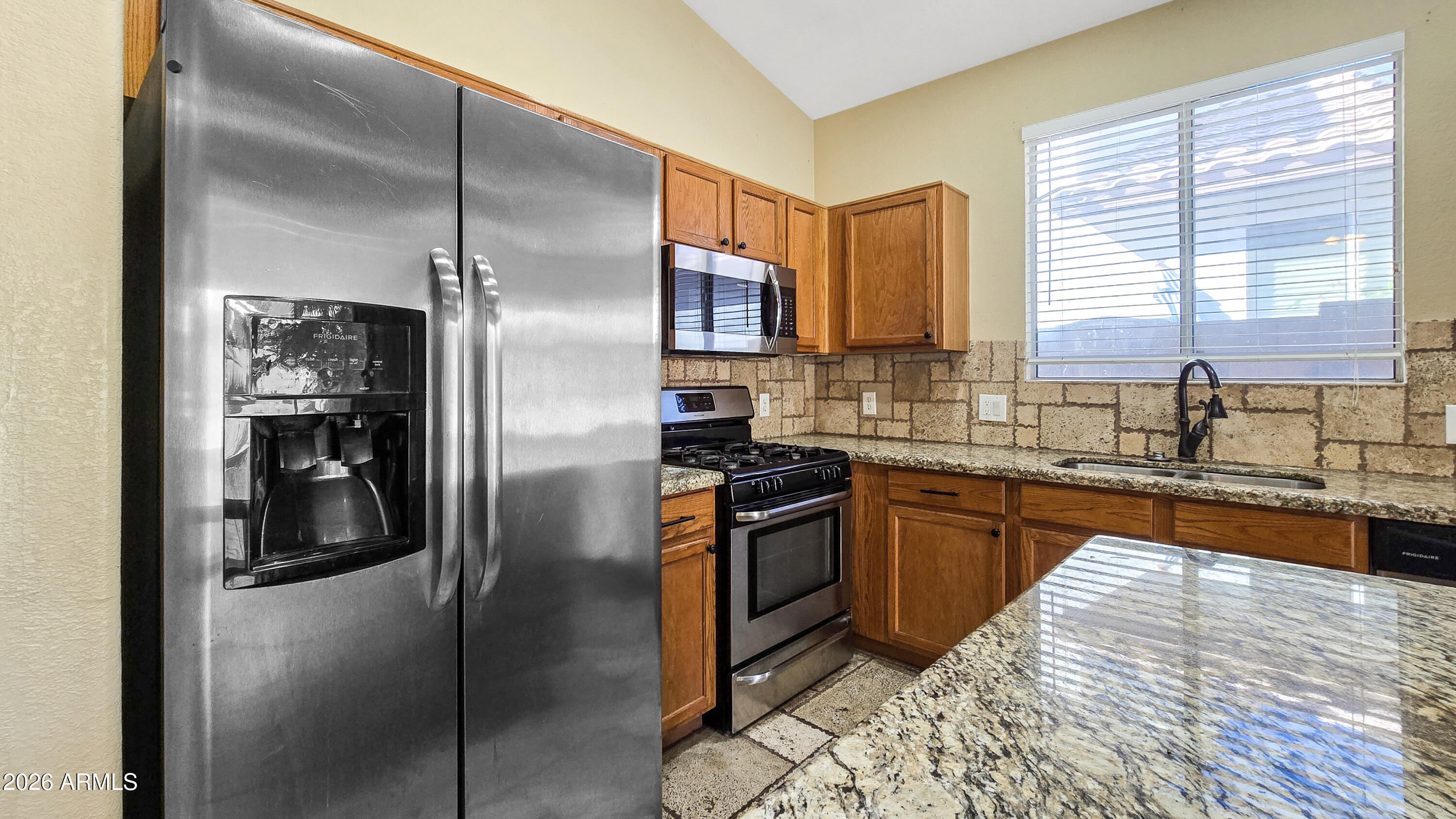 16252 West Madison Street Goodyear, AZ 85338 - Photo 13 of 40 20260114_104225