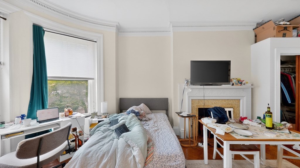 1069 Beacon Street, Unit 2 Brookline, MA 02446 - Photo 7 of 10