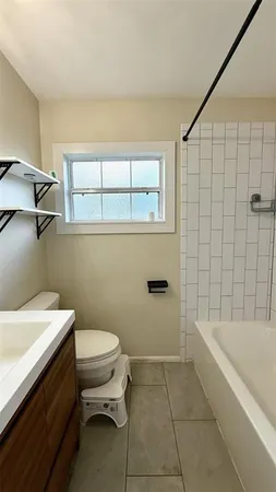 $2,000 | 1916 North Hastings Street, Orlando, FL 32808