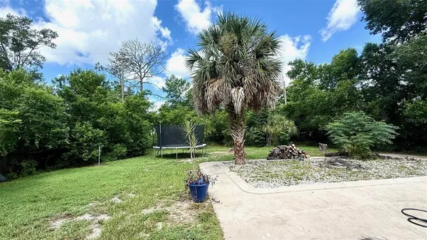 $2,000 | 1916 North Hastings Street, Orlando, FL 32808