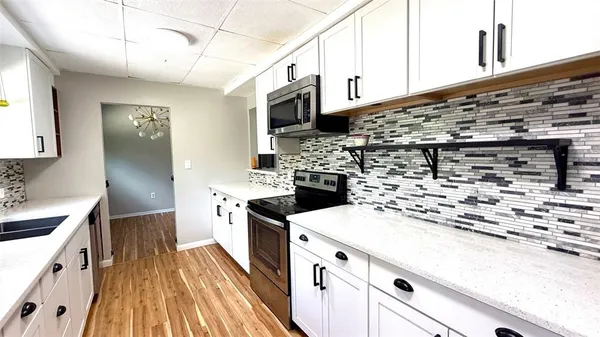 $2,000 | 1916 North Hastings Street, Orlando, FL 32808