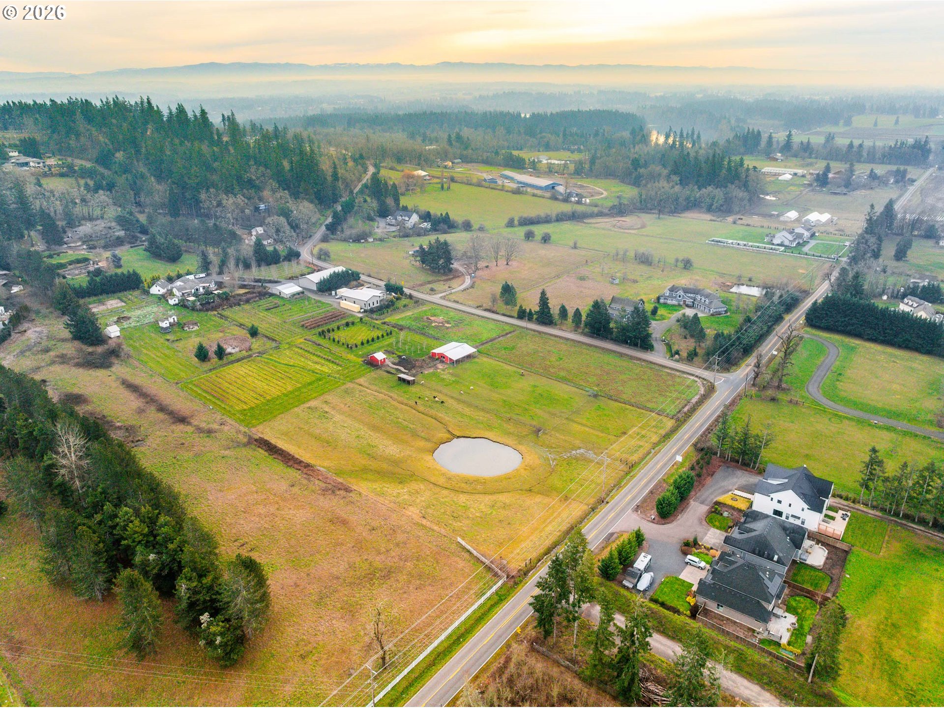 1483 Southwest Hoffman Road West Linn, OR 97068 - Photo 8 of 31