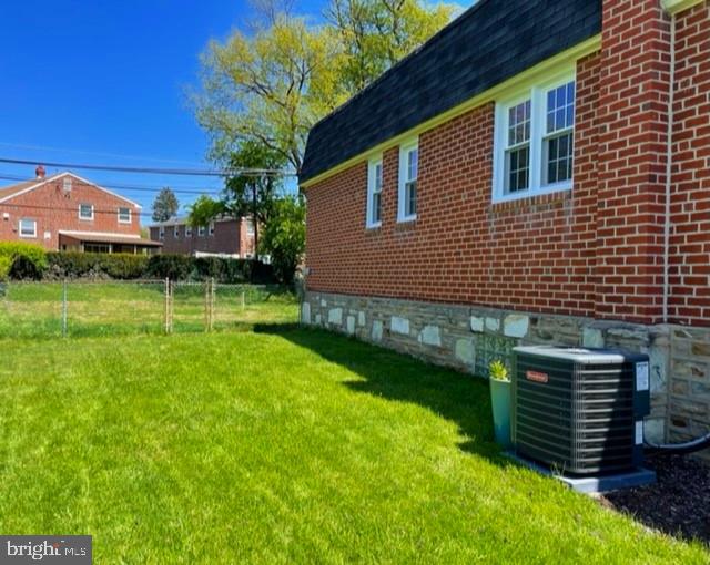 9978 Woodfern Road Philadelphia, PA 19115 - Photo 2 of 30