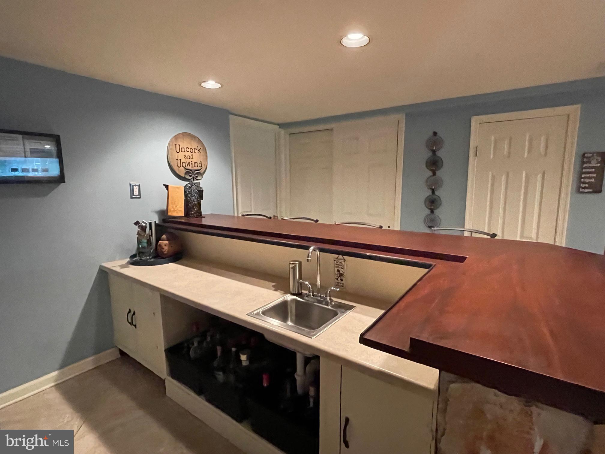 9978 Woodfern Road Philadelphia, PA 19115 - Photo 25 of 30