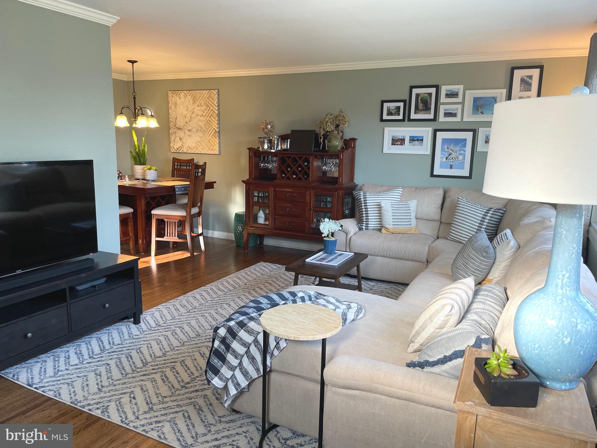 9978 Woodfern Road Philadelphia, PA 19115 - Photo 6 of 30