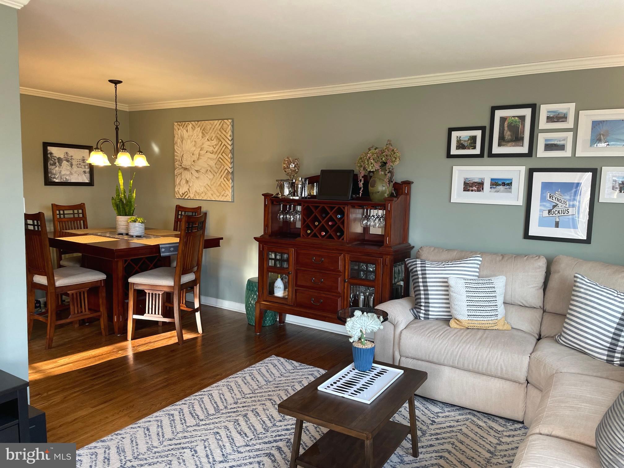 9978 Woodfern Road Philadelphia, PA 19115 - Photo 7 of 30