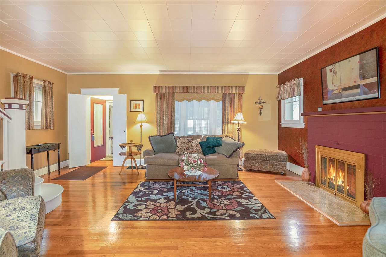 511 North Hampton Street Bay City, MI 48708 - Photo 3 of 25 Gallery Image 3