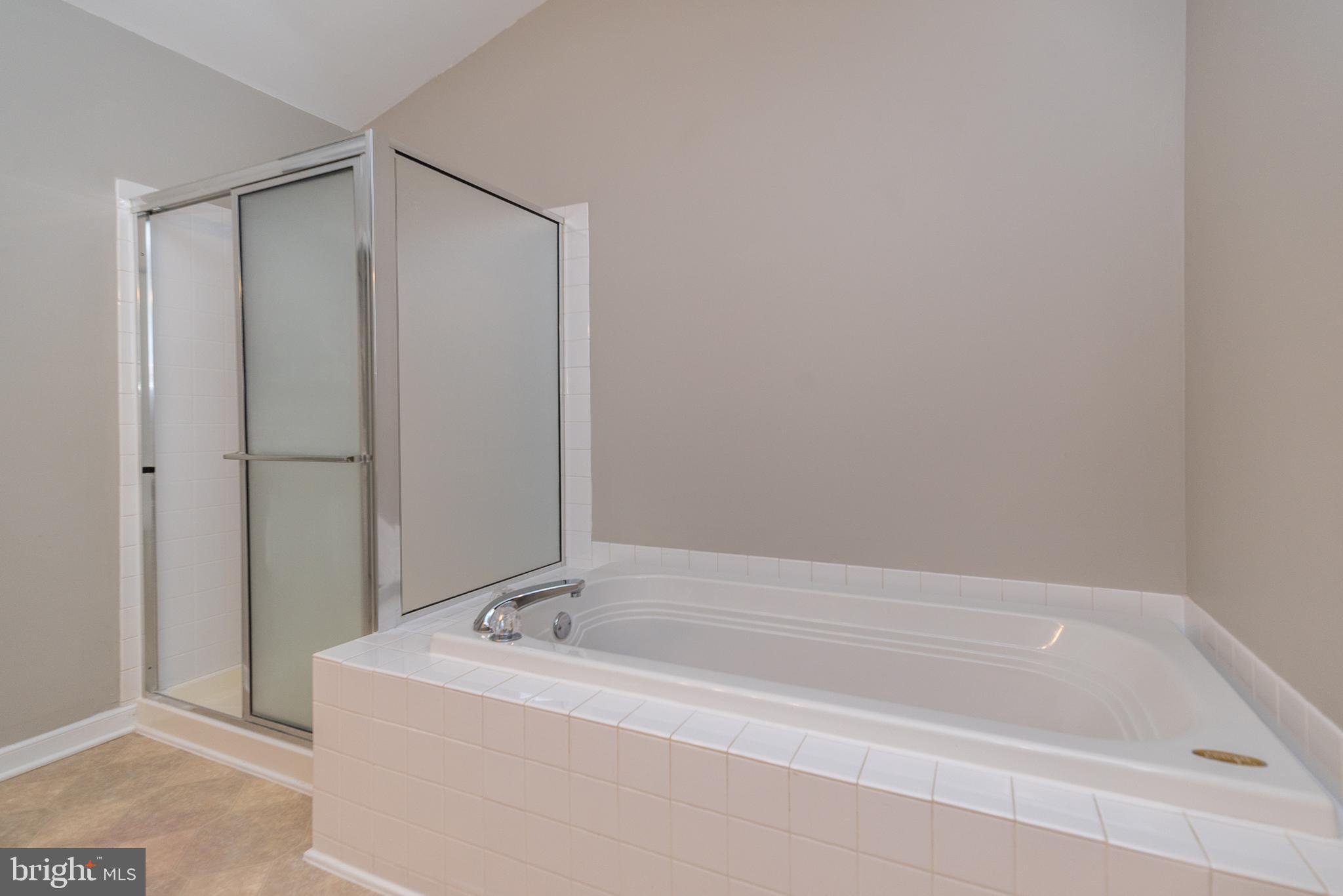 4604 Old Oak Road Doylestown, PA 18902 - Photo 24 of 30 Gallery Image 24