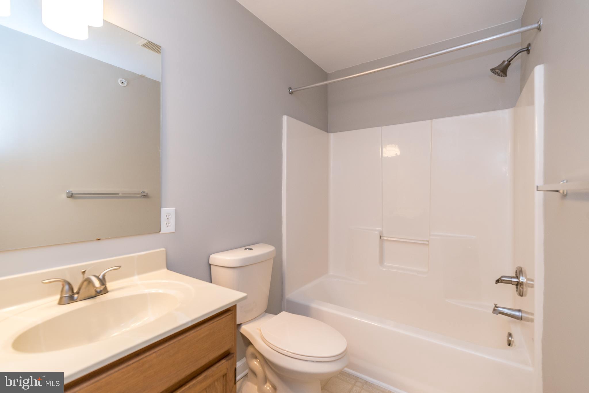4604 Old Oak Road Doylestown, PA 18902 - Photo 25 of 30 Hall Bath