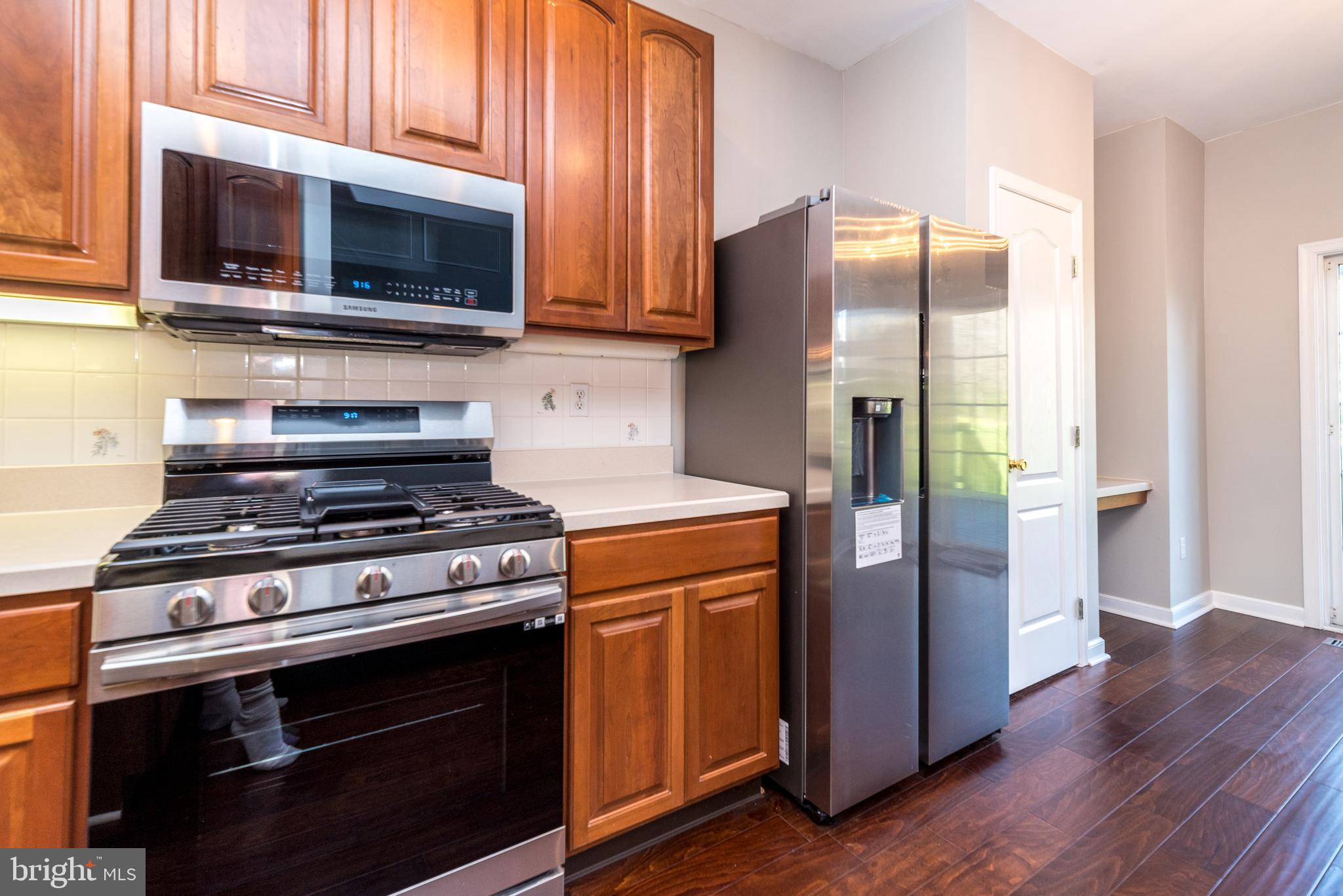 4604 Old Oak Road Doylestown, PA 18902 - Photo 8 of 30 New SS Appliances