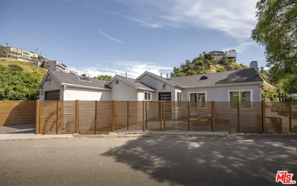 $9,999 | 2370 San Marco Drive, Los Angeles, CA 90068
