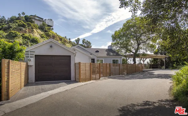 $9,999 | 2370 San Marco Drive, Los Angeles, CA 90068
